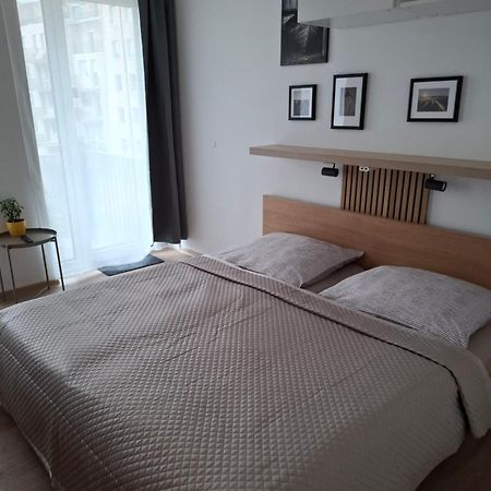 Santova Apartments אולומוץ מראה חיצוני תמונה