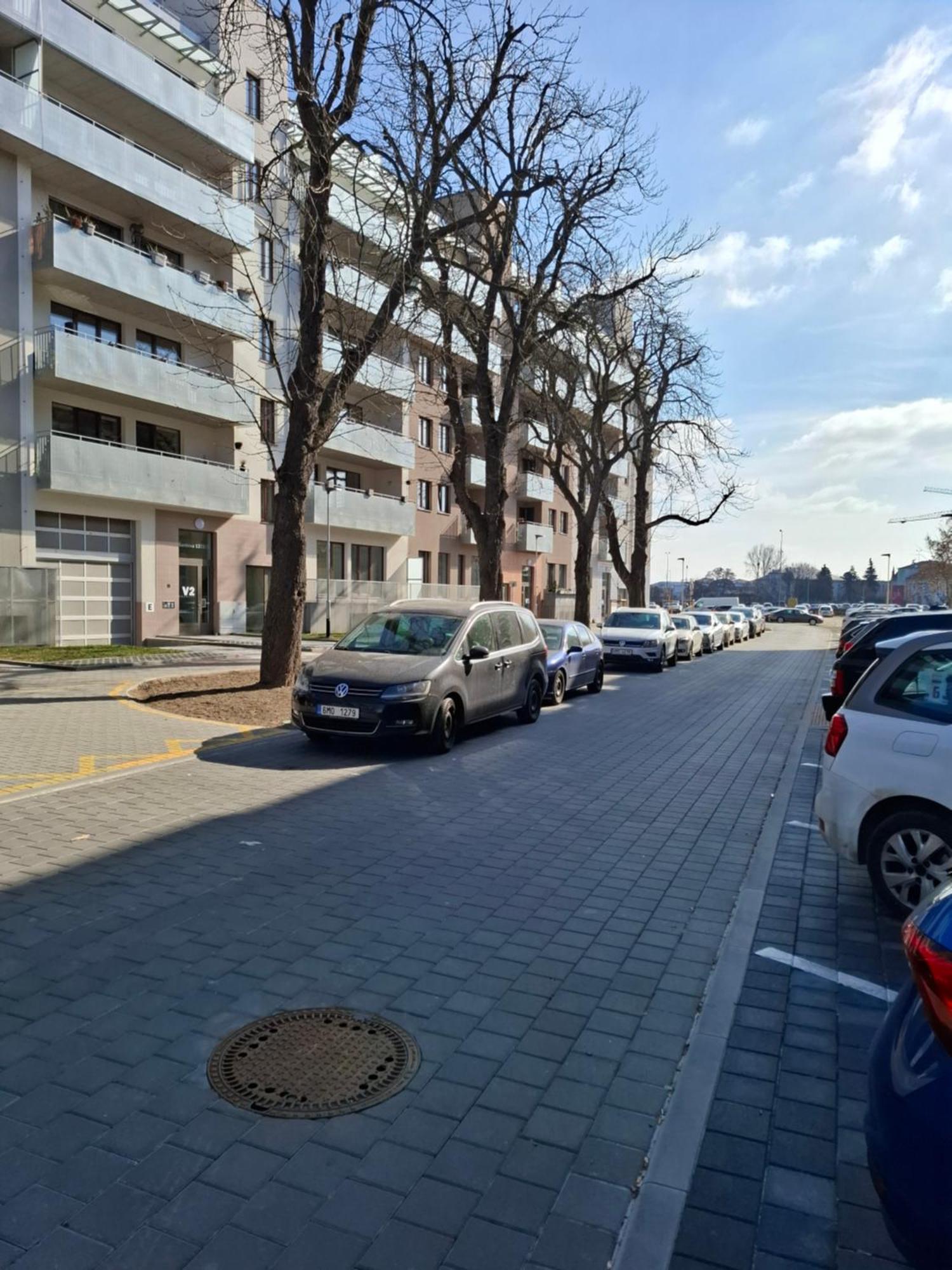 Santova Apartments אולומוץ מראה חיצוני תמונה